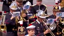 Séparation des Daft Punk - Regardez l'hommage que leur rend ce soir l'armée française en rediffusant un extrait du 14 juillet 2017!