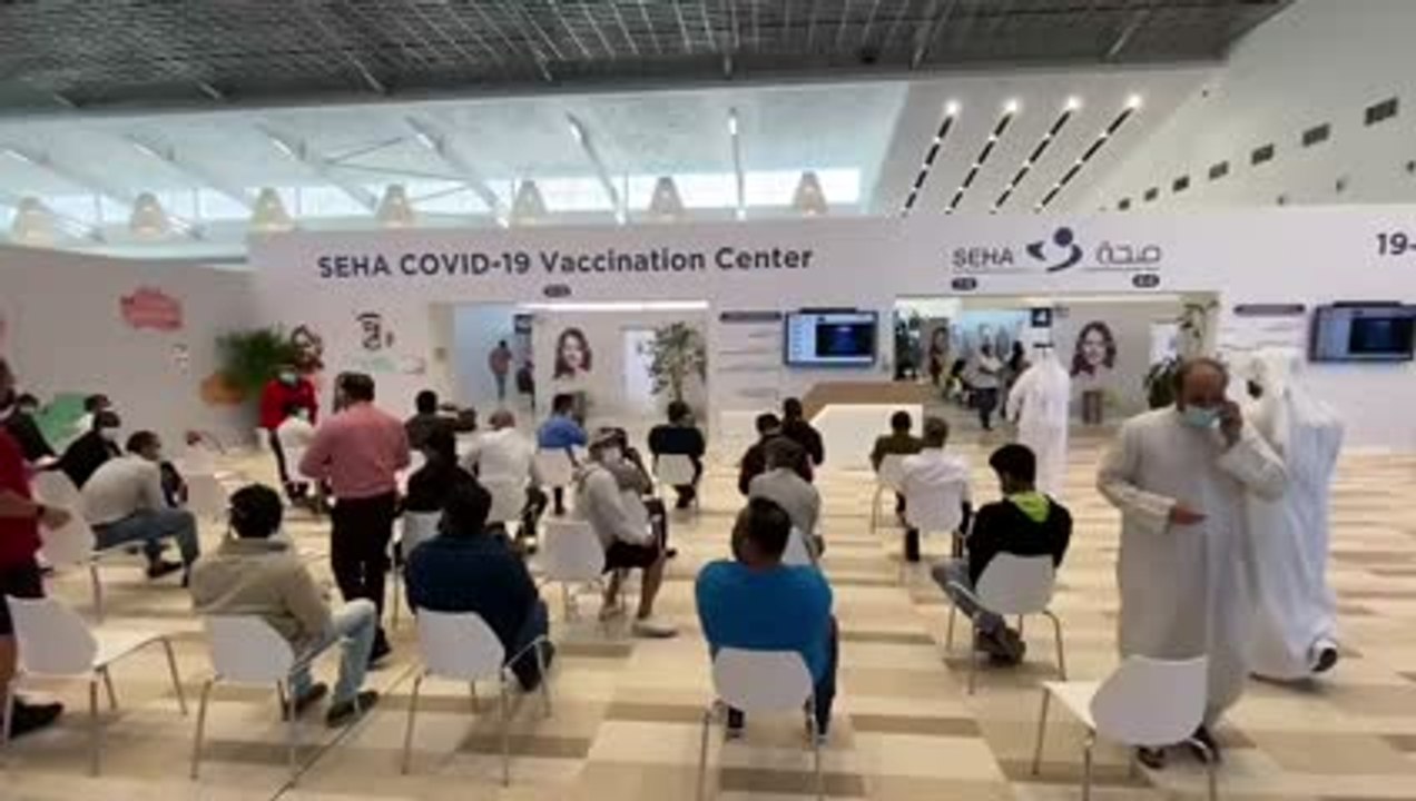 بالفيديو والصور.. احصل على لقاح "كورونا" خلال 3 دقائق في 40 مركزاً لـ "صحة"