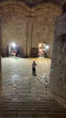 شاهد بالفيديو.. مصلى باب الرحمة في المسجد الأقصى المهدد بالإغلاق