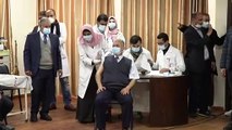 قطاع غزة يبدأ عملية التطعيم ضد فيروس كورونا