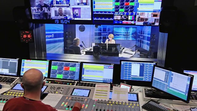 Le coup de griffe de Philippe Besson contre les potentiels candidats Les Républicains