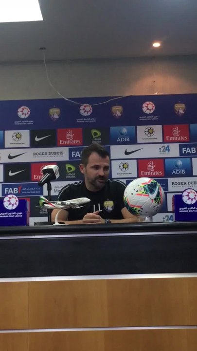 بالفيديو.. مدرب العين: هكذا سأوقف خطورة لاعب الجزيرة "عموري"