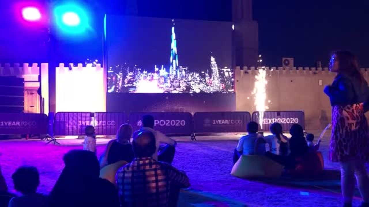 بالفيديو والصور: #سنة_لننطلق.. بدء العد التنازل...