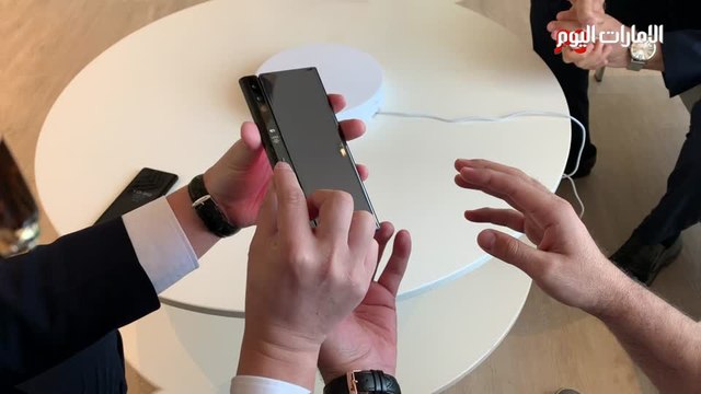 تعرف إلى أحدث هاتف ذكي قابل للطي في العالم