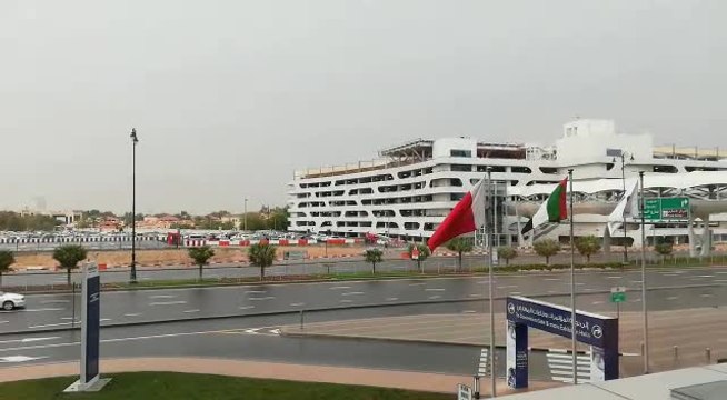 بالفيديو.. هطول أمطار على دبي وأبوظبي