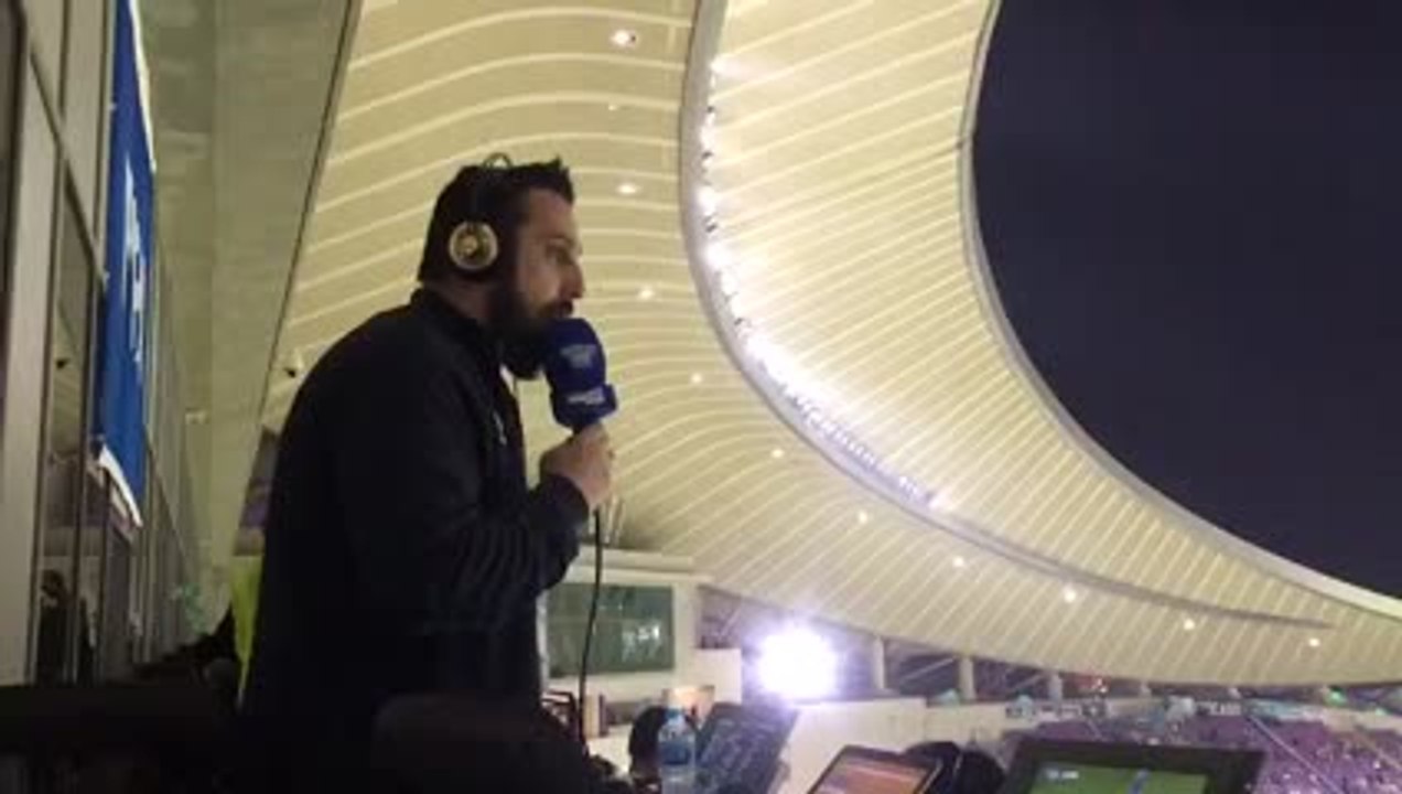 بالفيديو.. مذيع ينهار في استاد هزاع بعد تأهل غريميو لنهائي المونديال
