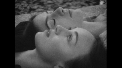 Zella Day - Holocene