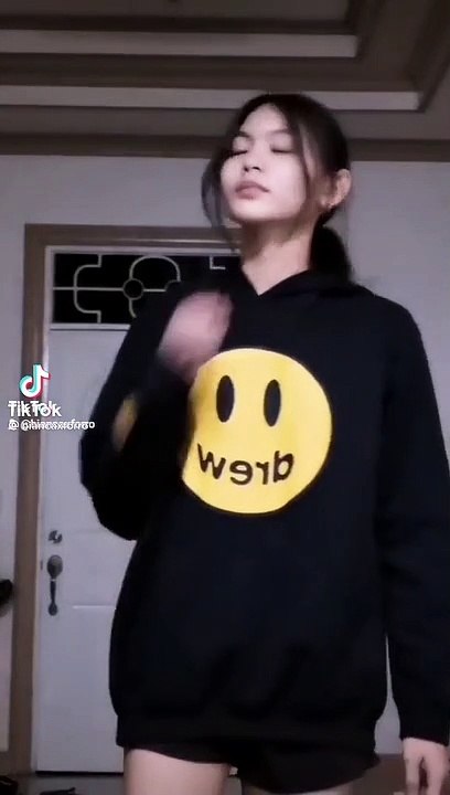 Ey 