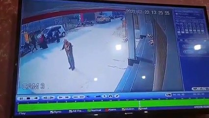 रहस्यमई ढंग से लापता छात्राएं सीसीटीवी कैमरे में हुई हुई कैद