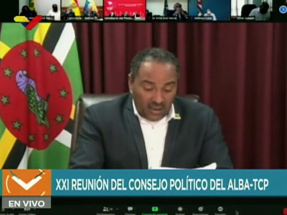 Min. de Relaciones Exteriores y Comercio Internacional de Dominica, Kenneth Darroux, felicita a Cuba por realización de vacunas contra la COVID 19 pese al bloqueo impuesto