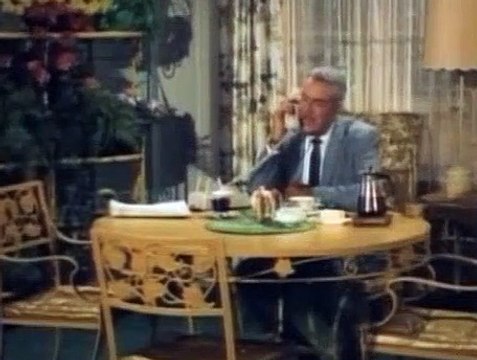 The Beverly Hillbillies S08E01 Back To The Hills