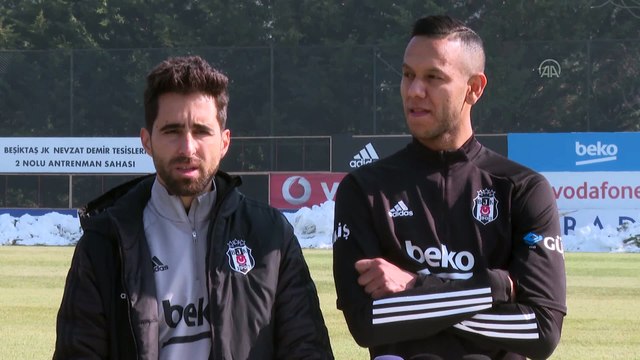 İSTANBUL - Beşiktaşlı futbolcu De Souza, şampiyonluğa inanıyor (2)