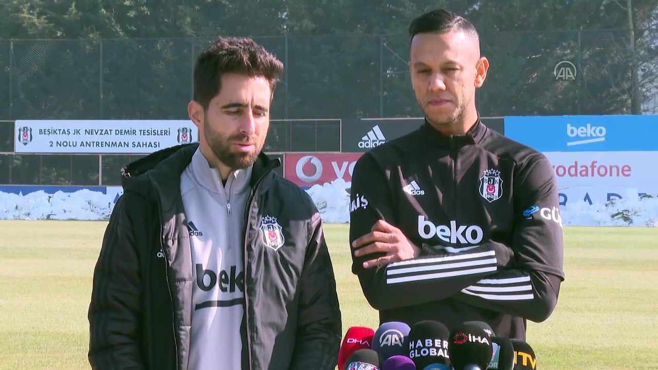 İSTANBUL - Beşiktaşlı futbolcu De Souza, şampiyonluğa inanıyor (1)