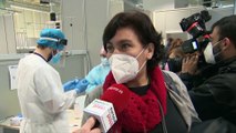 Madrid comienza la vacunación a profesionales en el Zendal