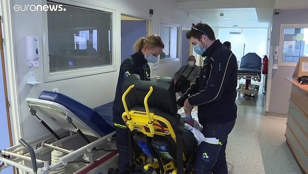 France : face aux variants du Covid-19, la stratégie des reconfinements localisés