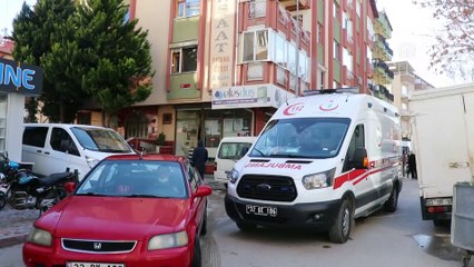 ISPARTA - Sevgi evinin balkonundan düşen 15 yaşındaki kız hayatını kaybetti
