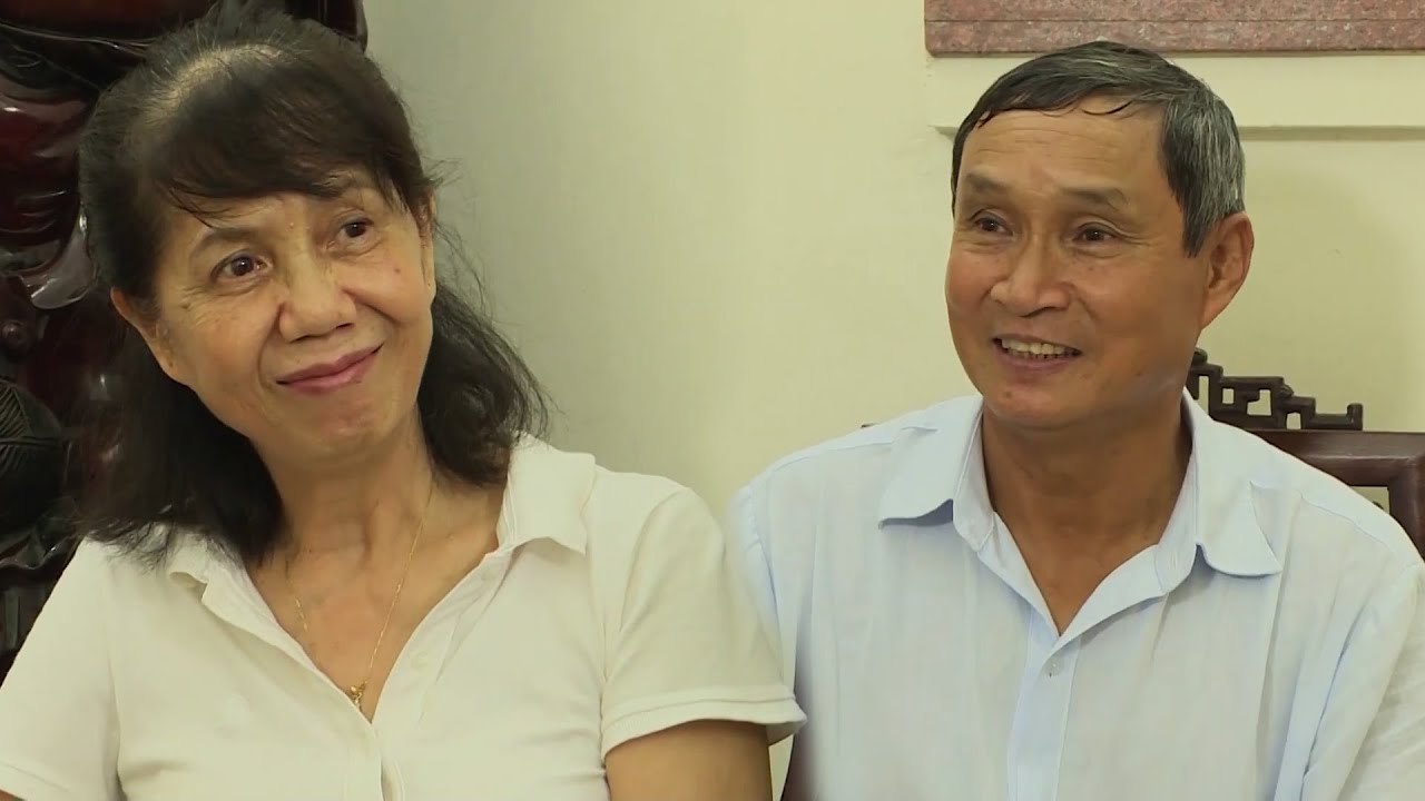 Quá Xúc Động Với Ông Bố Bận Công Việc Khiến Vợ ở Nhà Gồng Gánh Chăm Lo Đàn Con Khiến MC Ngưỡng Mộ