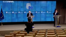 Le sanzioni europee a Mosca tra critiche e applausi