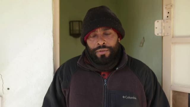 Joe Biden permite entrar a EEUU a 25 inmigrantes que esperan en la frontera de México