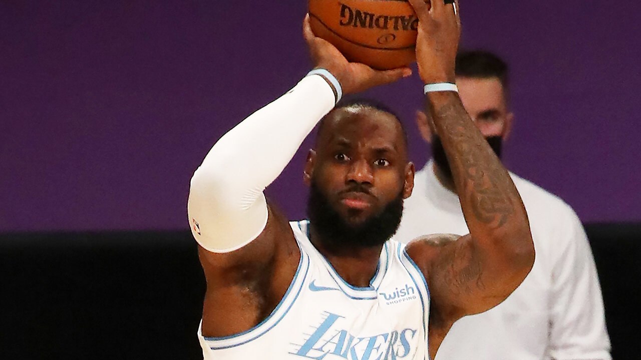 LeBron James Gets Mocked By NBA Fans After Missing Game-Winning Shot In Lakers Loss Vs Wizards