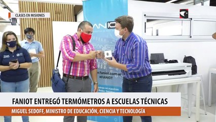 FanIOT entregó termómetros a escuelas técnicas