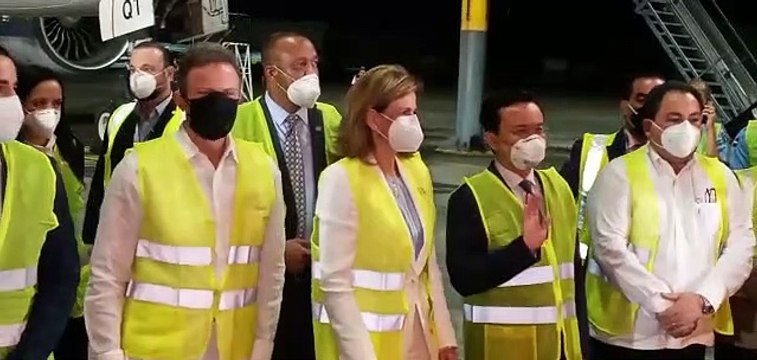 Llegan al país 768 mil dosis de vacunas chinas contra Covid-19