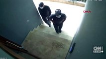 Polisin hırsızları yakalama anı güvenlik kameralarında