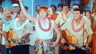 The Lucy Show - Season 6 - Episode 15 - Lucy and Carol Burnett - Part 2