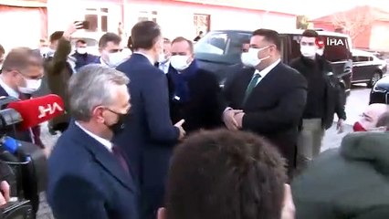 Öğretmenlerin koronavirüs aşıları yapılmaya başlandı