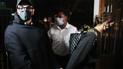 Ranveer Singh & Deepika Padukone Seen Walking Hand In Hand, Wearing All Black Outfit