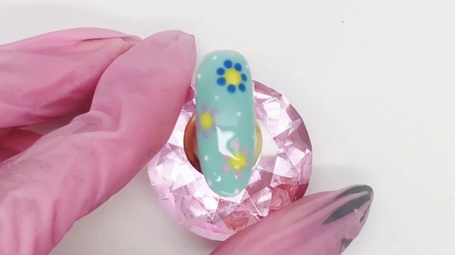 opi-nail-art-flores-01