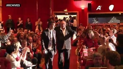 Gérard Depardieu mis en examen en décembre pour "viols"