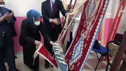 - HEM ve İŞKUR destekli kursta üretilen halılar sergilendi