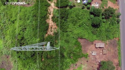 Levar eletricidade a toda Angola