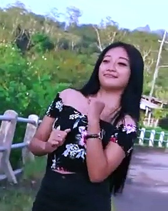DJ SEHARUSNYA AKU