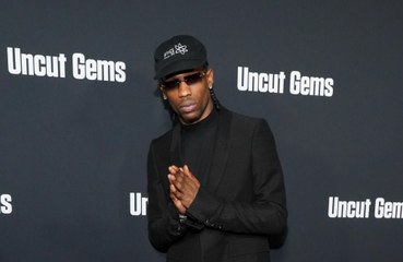 Travis Scott relata que paternidade repercutiu em sua carreira