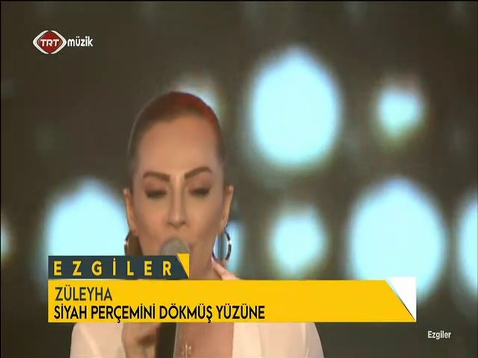 Züleyha _ Siyah Percemini Dökmüş Yüzüne