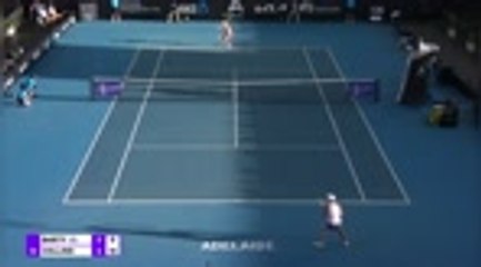 Adélaïde - Barty sortie d’entrée