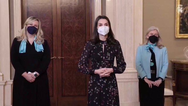 La reina Letizia se reúne con representantes de la Asociación Española de Mujeres Empresarias de Madrid