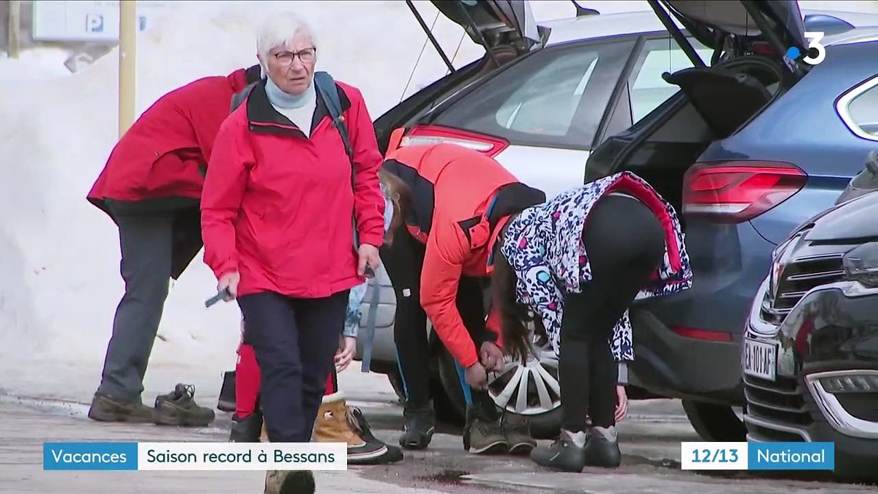 Savoie : la station de ski de Bessans fait le plein malgré la fermeture des remontées mécaniques