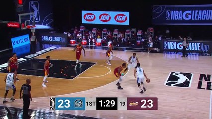 A big slam by Mamadi Diakite!