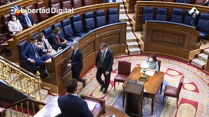 Abascal avisa a Sánchez: "¿No nos toma en serio? Pues mejor, porque le pillaremos desprevenido"