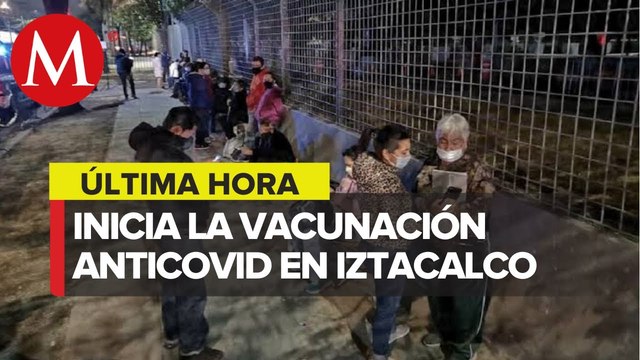 En Alcaldía Iztacalco, adultos mayores hacen largas filas para vacunarse contra covid-19