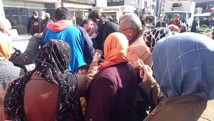 Ücretsiz Maskeyi Duyan Koştu İzdiham Yaşandı iha