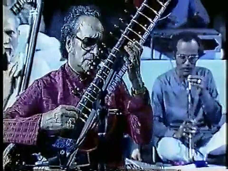 RAVI SHANKAR---INSIDE THE KREMLIN---DAL VIVO---2