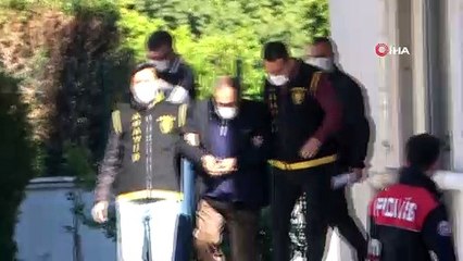 İki cinayet işleyen firari hükümlü noterde yakalandı