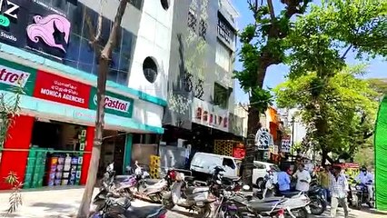 கட்-அவுட் கலாச்சாரத்தை விமர்சனம் செய்த பாஜகவா இது.. ரூல்சை மீறி.. புதுச்சேரியில் திடீர் கட்-அவுட்கள் - வீடியோ