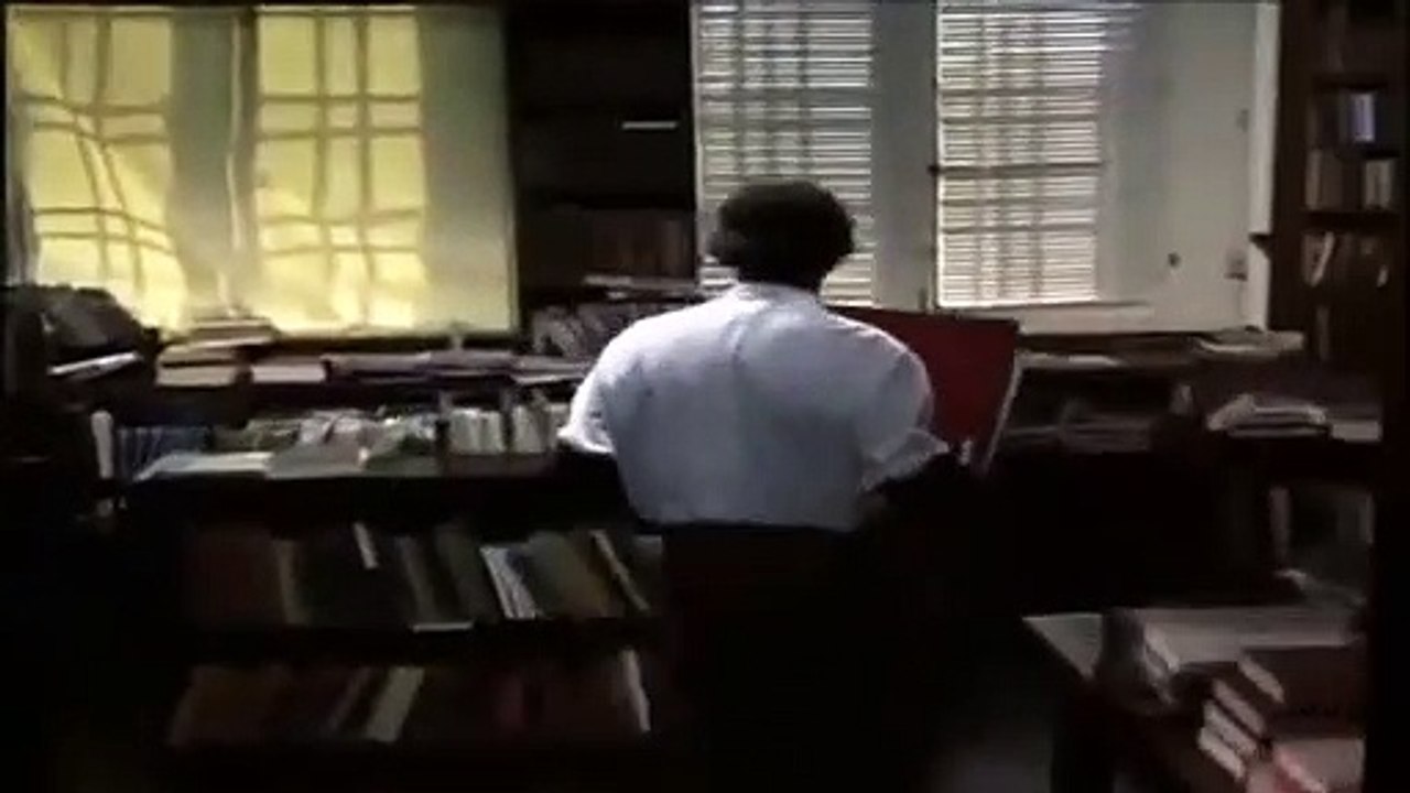 Night Strangler guest star Wally Cox