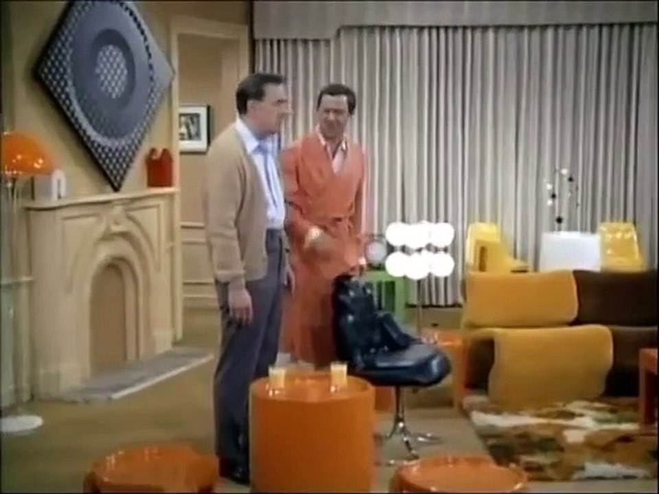 Odd Couple S3 new furniture part 2