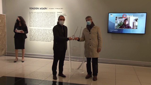 Pandeminin sanatçılara yansıması “Yeniden” sergisiyle sanatseverlerin beğenisine sunuldu